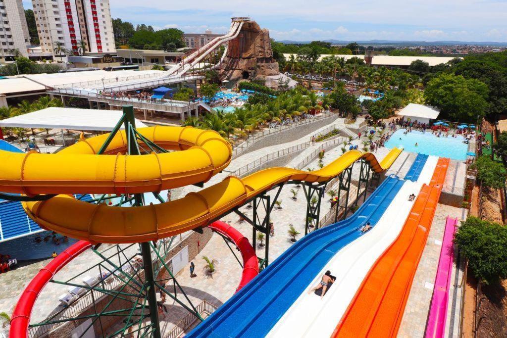 Spazzio Diroma Com Acesso Ao Acqua Park - Temporada Cn Adriele Калдас-Новас Экстерьер фото